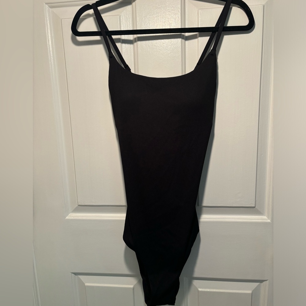 NWT AERIE One Piefe Bathing Suite Medium Long - Black